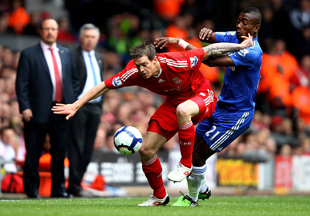 詹姆斯与库 詹姆斯与库