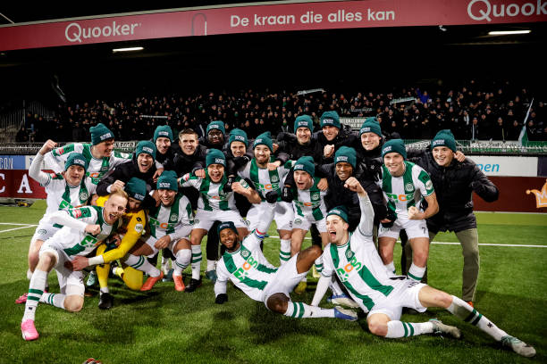 像瓦拉内这 像瓦拉内这