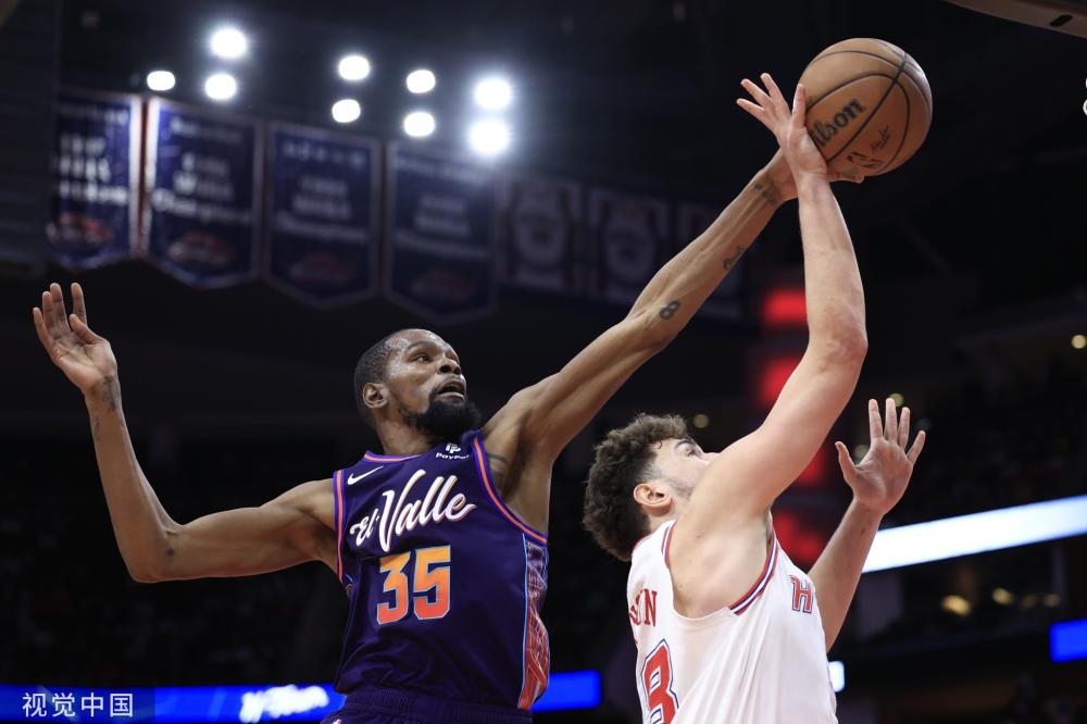 赛季的一个 赛季的一个